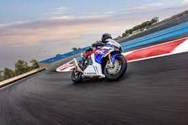 Honda CBR1000RR-R Fireblade: The Ultimate Superbike