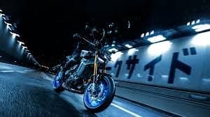 YZF-R1: 2024 Updates & Track Legacy